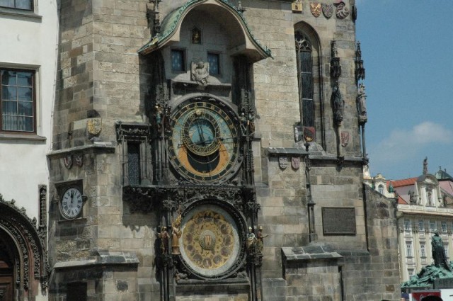 Astronomical clock